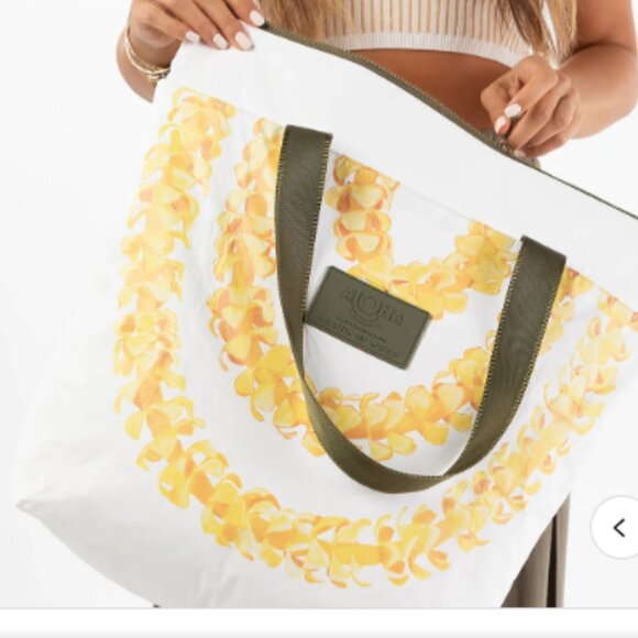 Aloha Collection Day Tripper Lei Ers by Aloha De Mele NWT - Picture 2 of 4